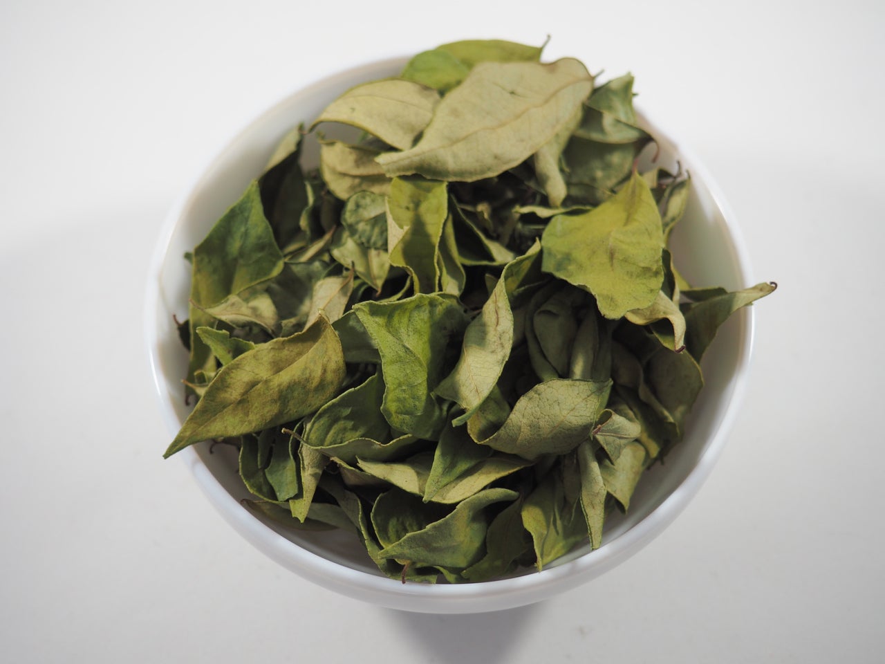 dry curry leaves images